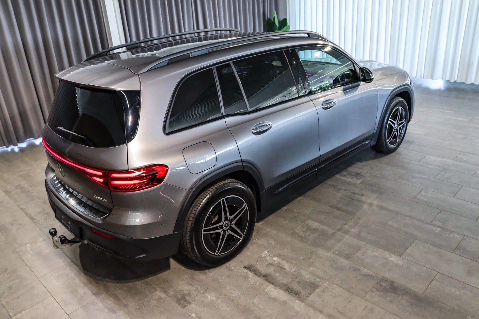 Billede af Mercedes EQB350  AMG Edition 4Matic