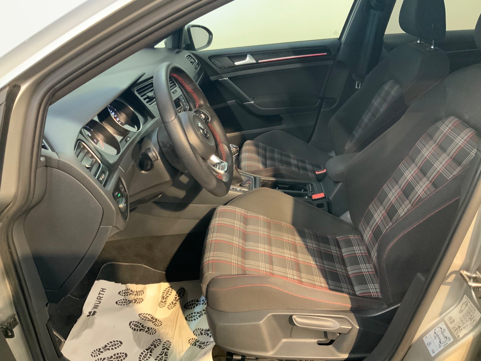 VW Golf VII (8/8)