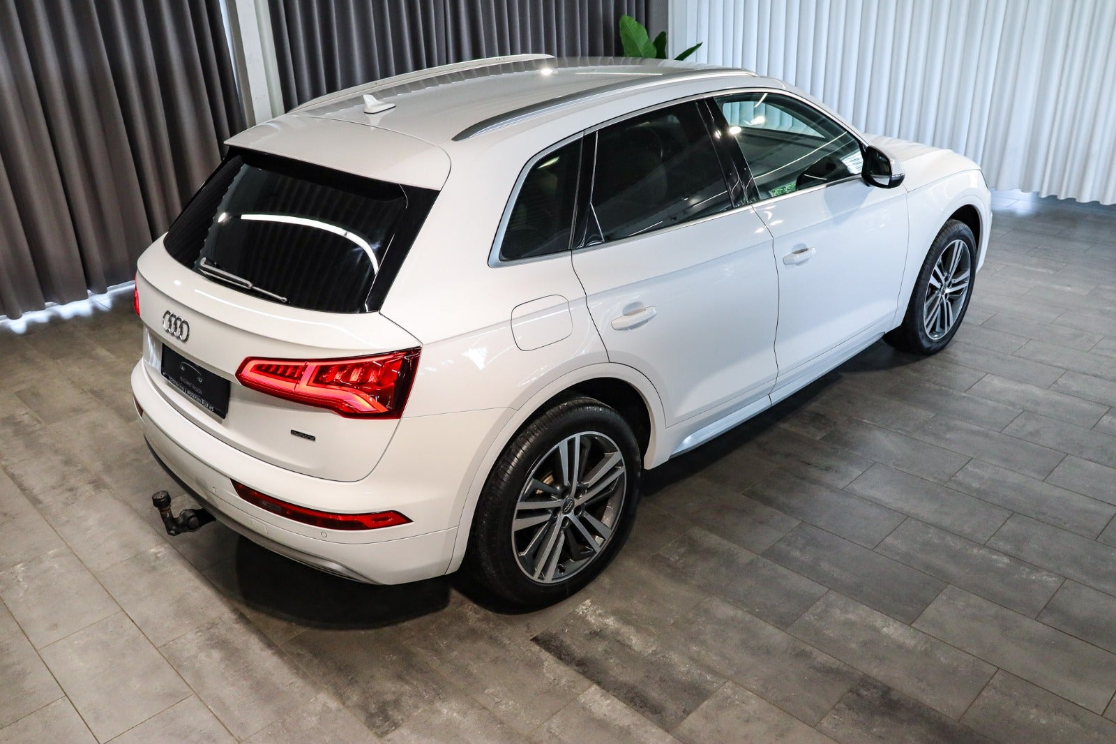 Billede af Audi Q5 2,0 TDi 190 Sport quattro S-tr.