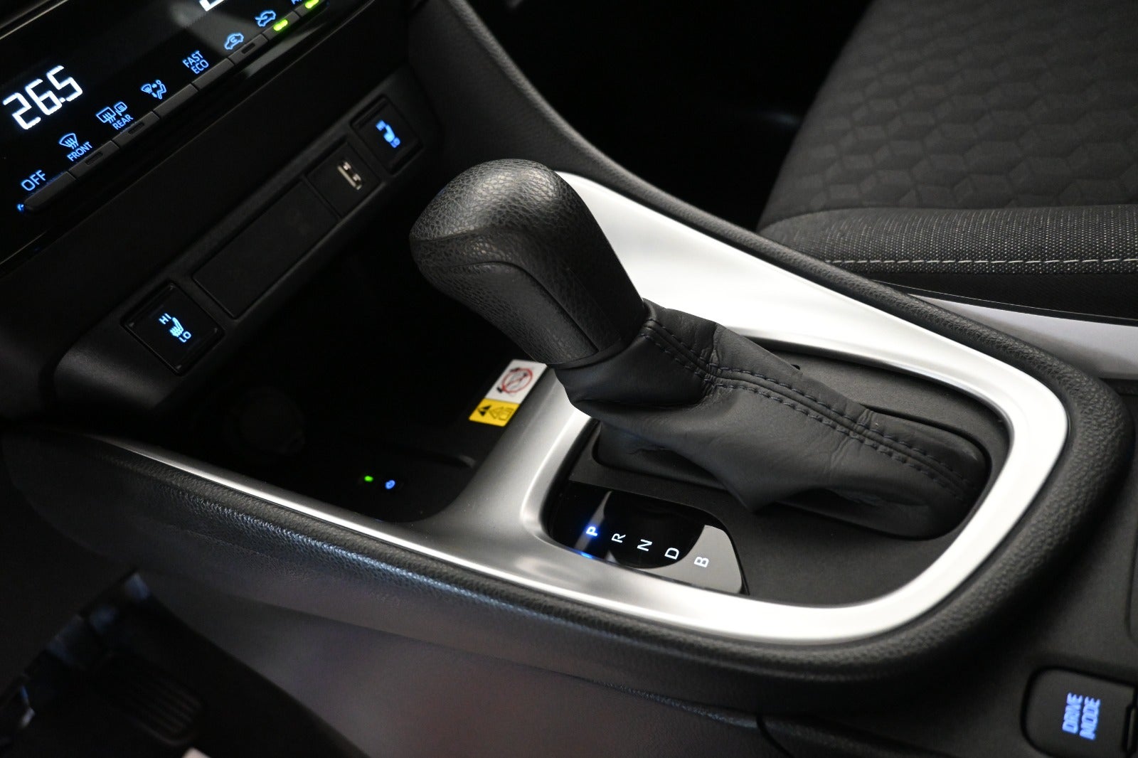 Toyota Yaris Hybrid H3 Smart e-CVT
