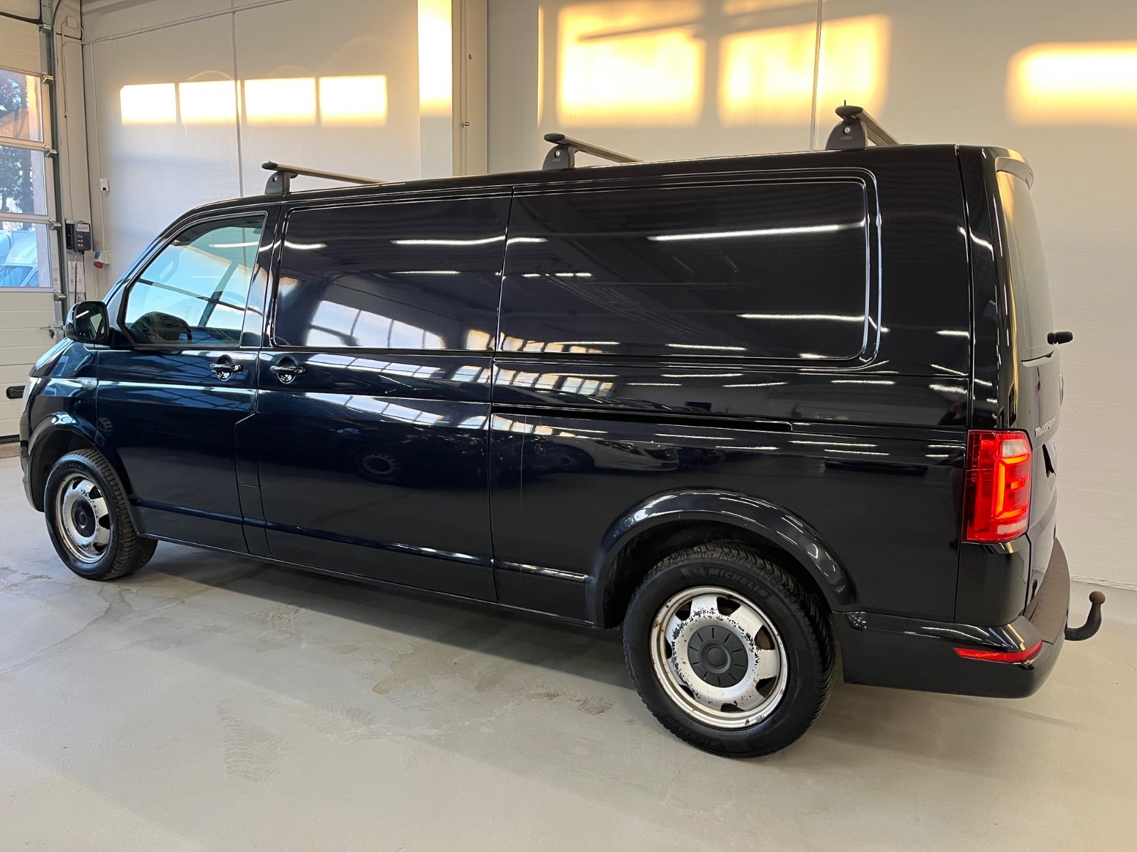Billede af VW Transporter 2,0 TDi 204 Kassevogn DSG lang