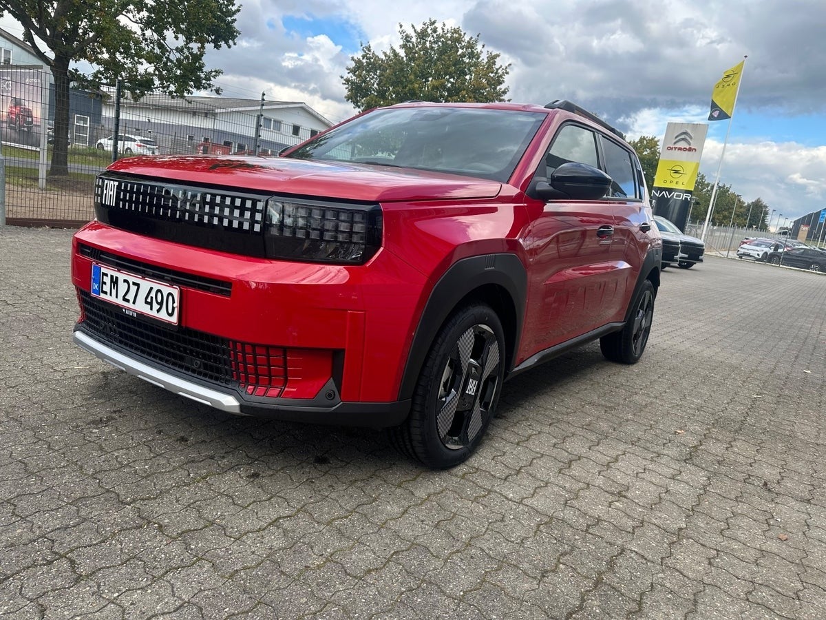 Fiat Grande Panda E la Prima