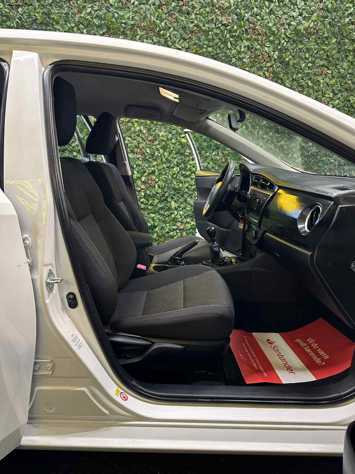 Billede af Toyota Auris 1,3 VVT-i T1