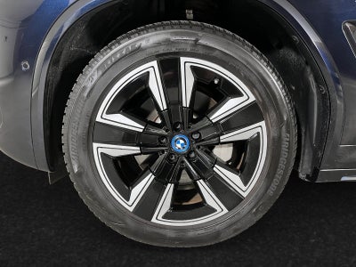 BMW iX3 Charged M-Sport