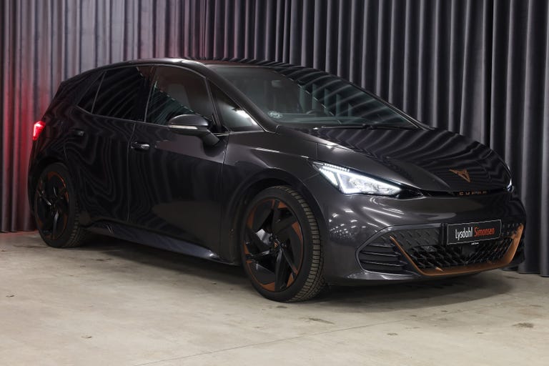 Cupra Born Dinamica Pack High