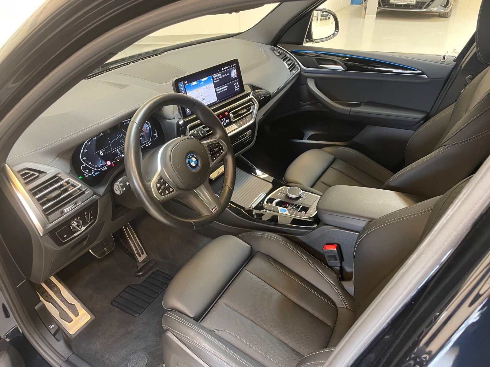 BMW iX3 Charged M-Sport