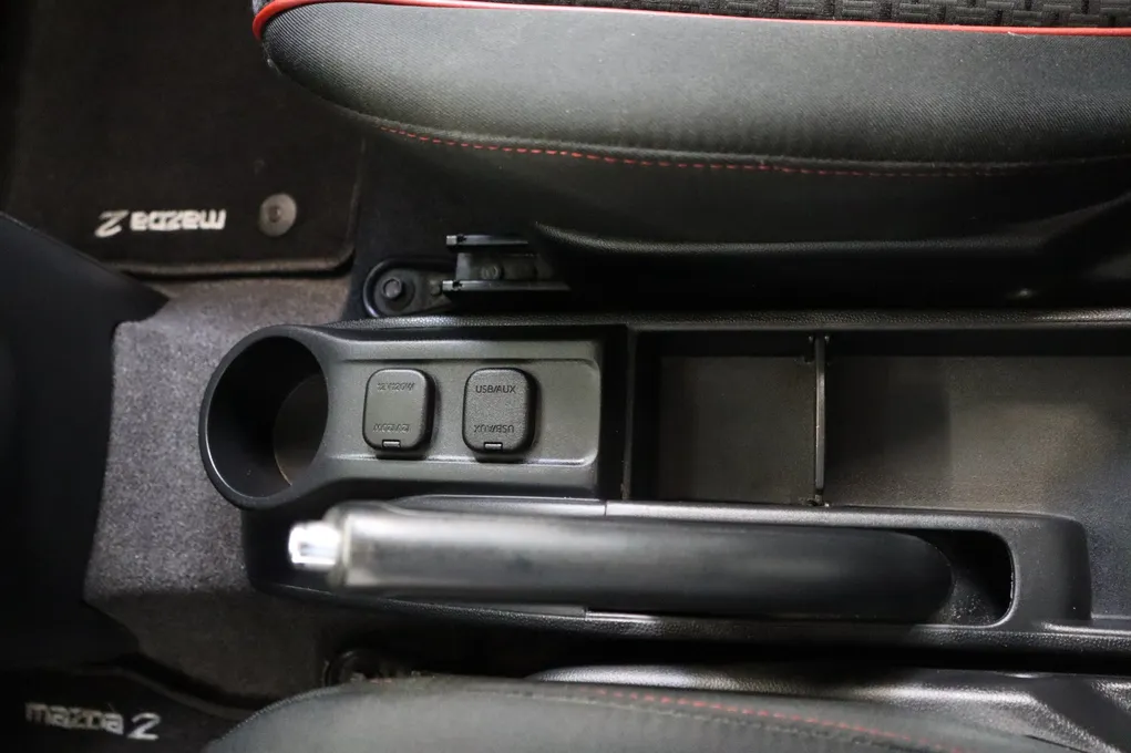 Mazda 2 Takara Edition