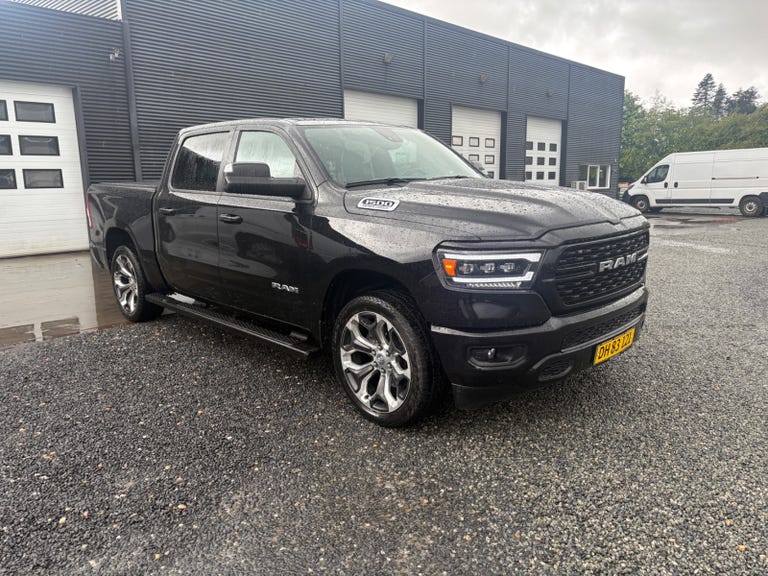 Dodge RAM 1500 V8 Hemi Built to Serve aut.