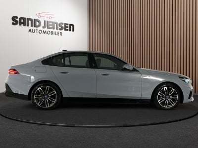 BMW i5 eDrive40 M-Sport