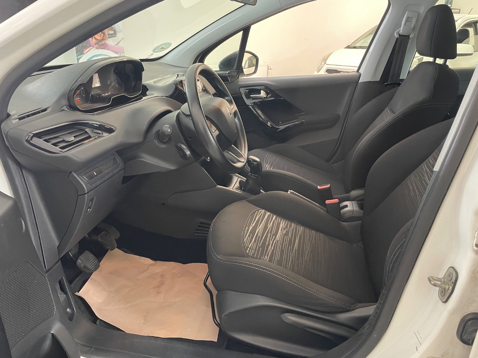 Billede af Peugeot 208 1,0 VTi Access