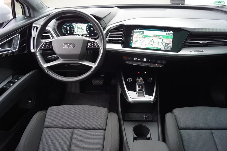 Audi Q4 e-tron S-line