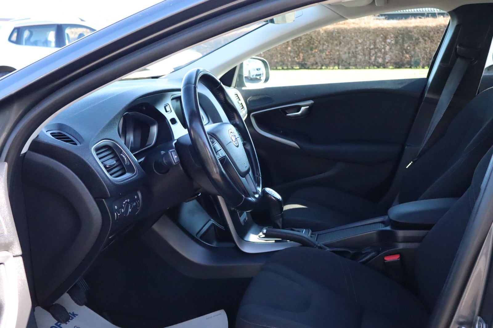 Billede af Volvo V40 1,6 D2 115 R-Design