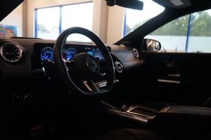 Mercedes EQA250