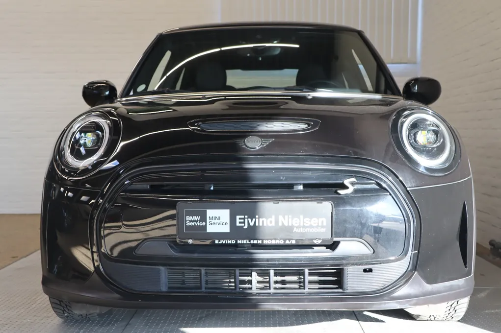 MINI Cooper SE Classic Trim