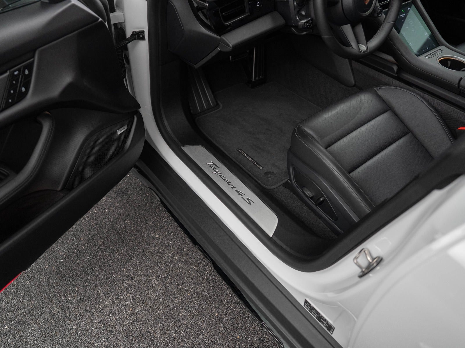 Gallery image 9 of 18