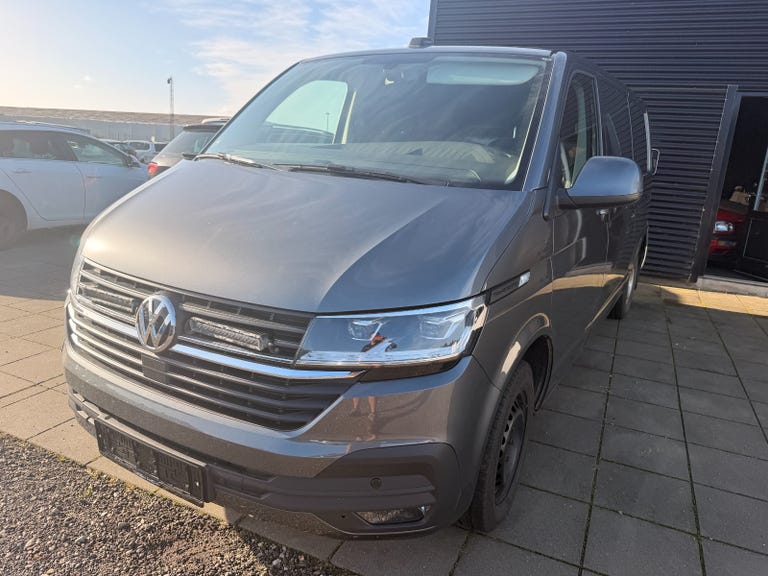 VW Transporter TDi 150 Kassevogn DSG lang