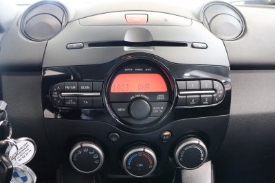 Mazda 2 Takara Edition