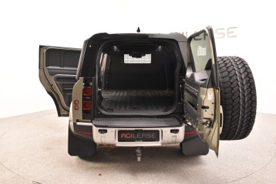 Land Rover Defender 110 D250 Hard Top SE aut. Van