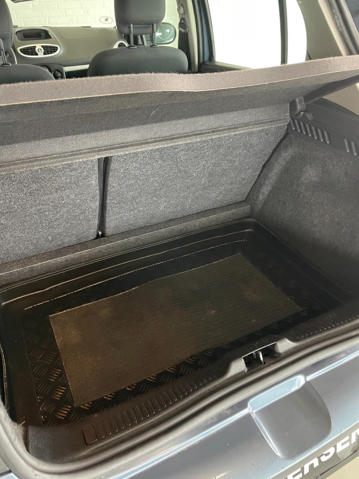 Billede af Renault Clio III 1,2 16V Authentique