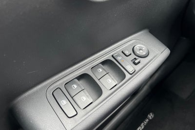 Hyundai Inster Essential