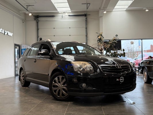 Toyota Avensis Sol Benzin drivmiddel 259000 Km. 2006 Modelår