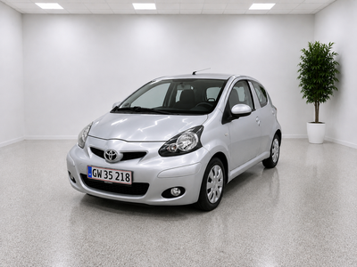 Toyota Aygo 1,0 Plus Silver Line 5d