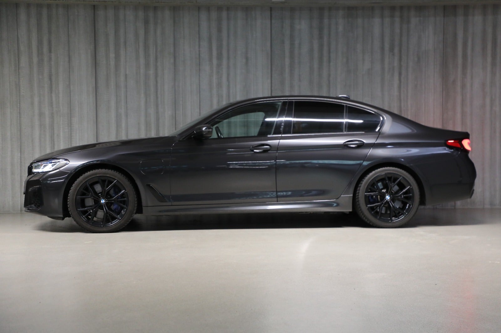 BMW 545e 3,0 M-Sport xDrive aut.