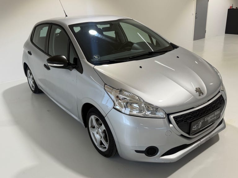 Peugeot 208 VTi Access