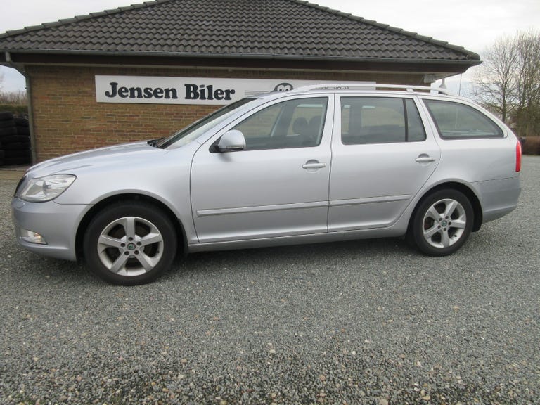 Skoda Octavia TSi 122 Elegance Combi