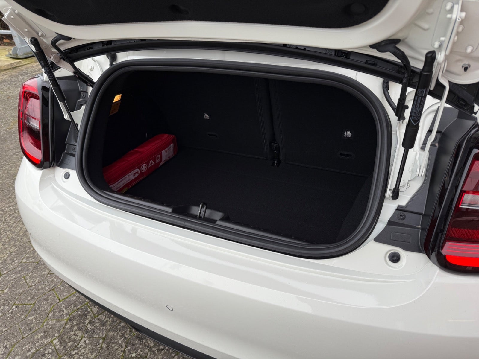Billede af Fiat 500e 42 Icon Pack Cabrio