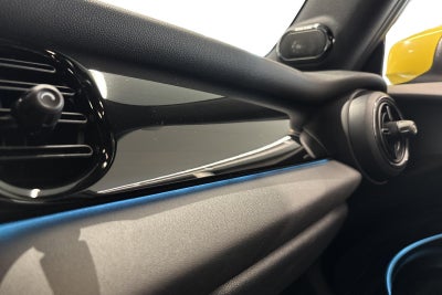MINI Cooper SE Younique Trim