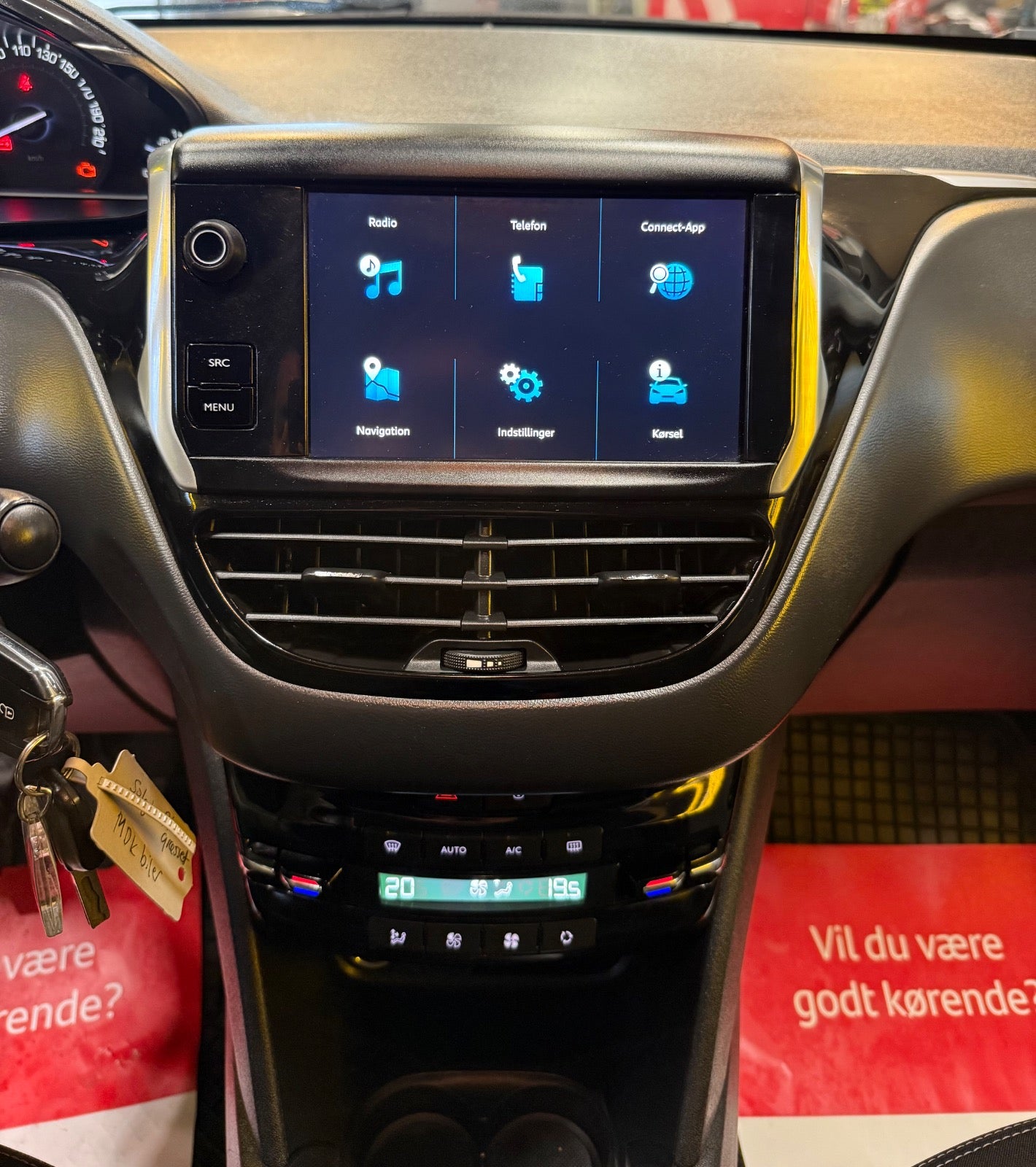 Billede af Peugeot 208 1,2 e-THP 110 Active
