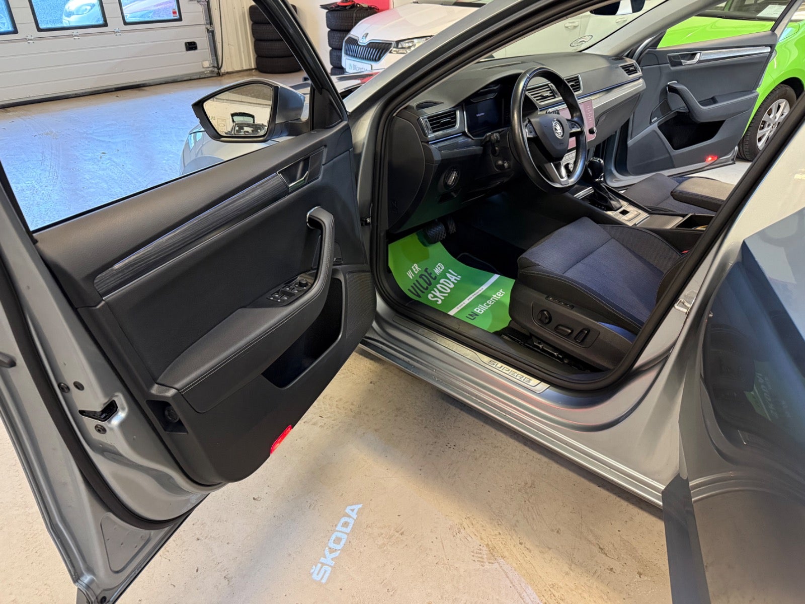 Skoda Superb TSi iV Style Combi DSG