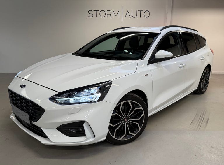 Ford Focus EcoBoost ST-Line Business stc. aut.