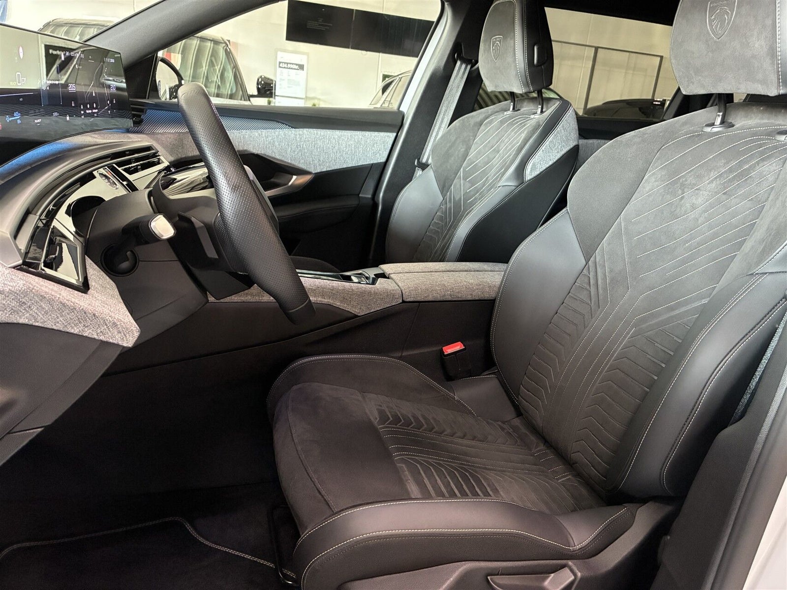 Billede af Peugeot e-5008 77 GT Pack 7prs