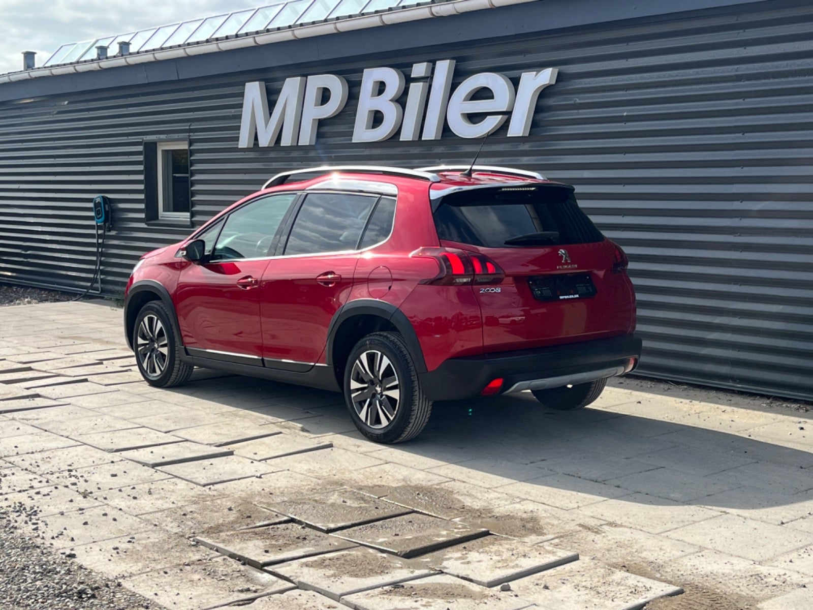 Billede af Peugeot 2008 1,2 PureTech 130 Allure Sky