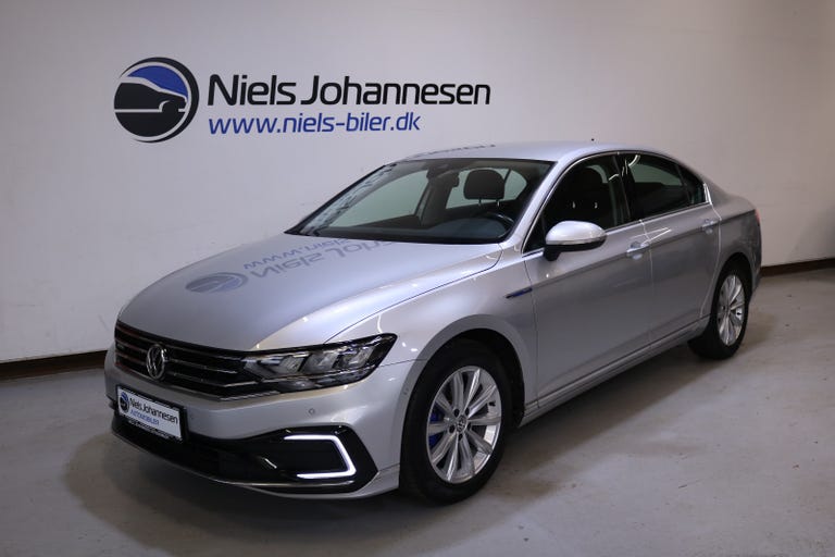 VW Passat GTE DSG