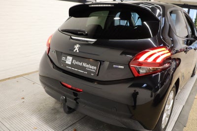 Peugeot 208 VTi 82 Allure Sky