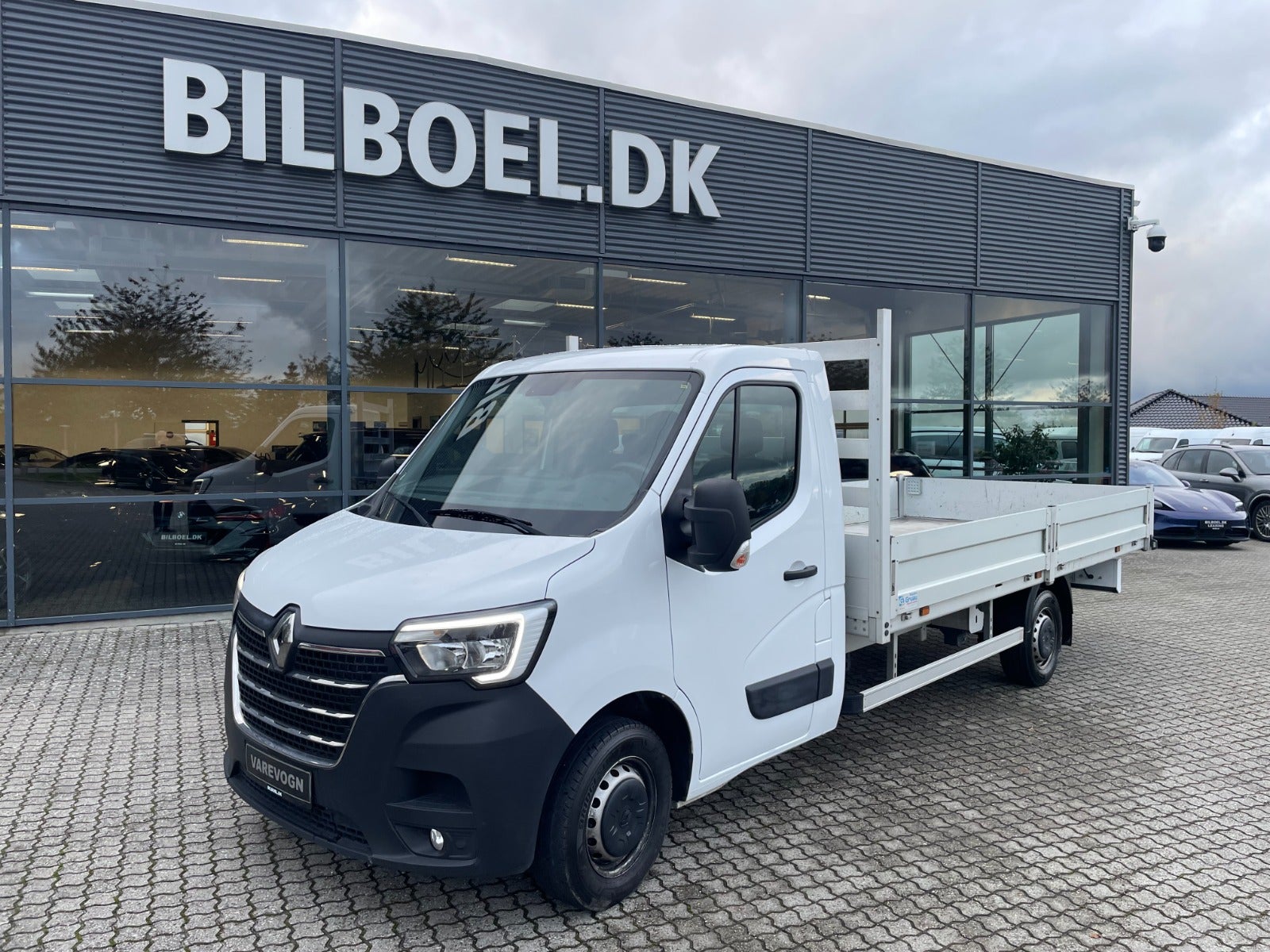 Renault Master IV T35 dCi 180 L3 Chassis
