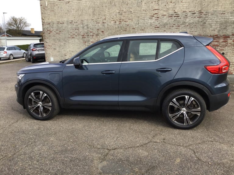 Volvo XC40 T5 ReCharge Momentum aut.