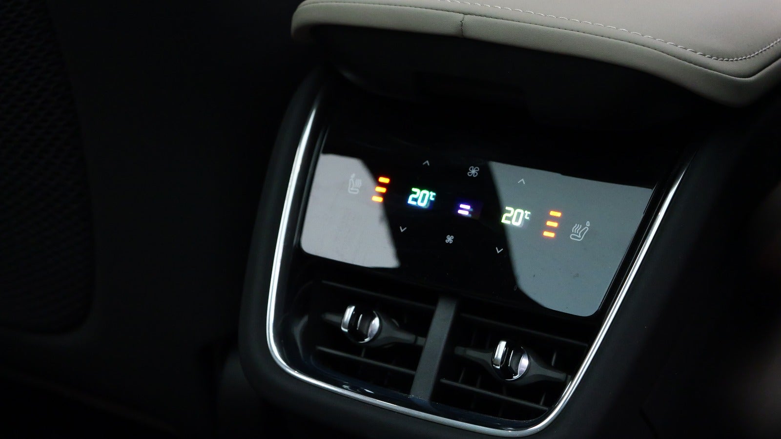 Volvo EX90 Plus 7prs