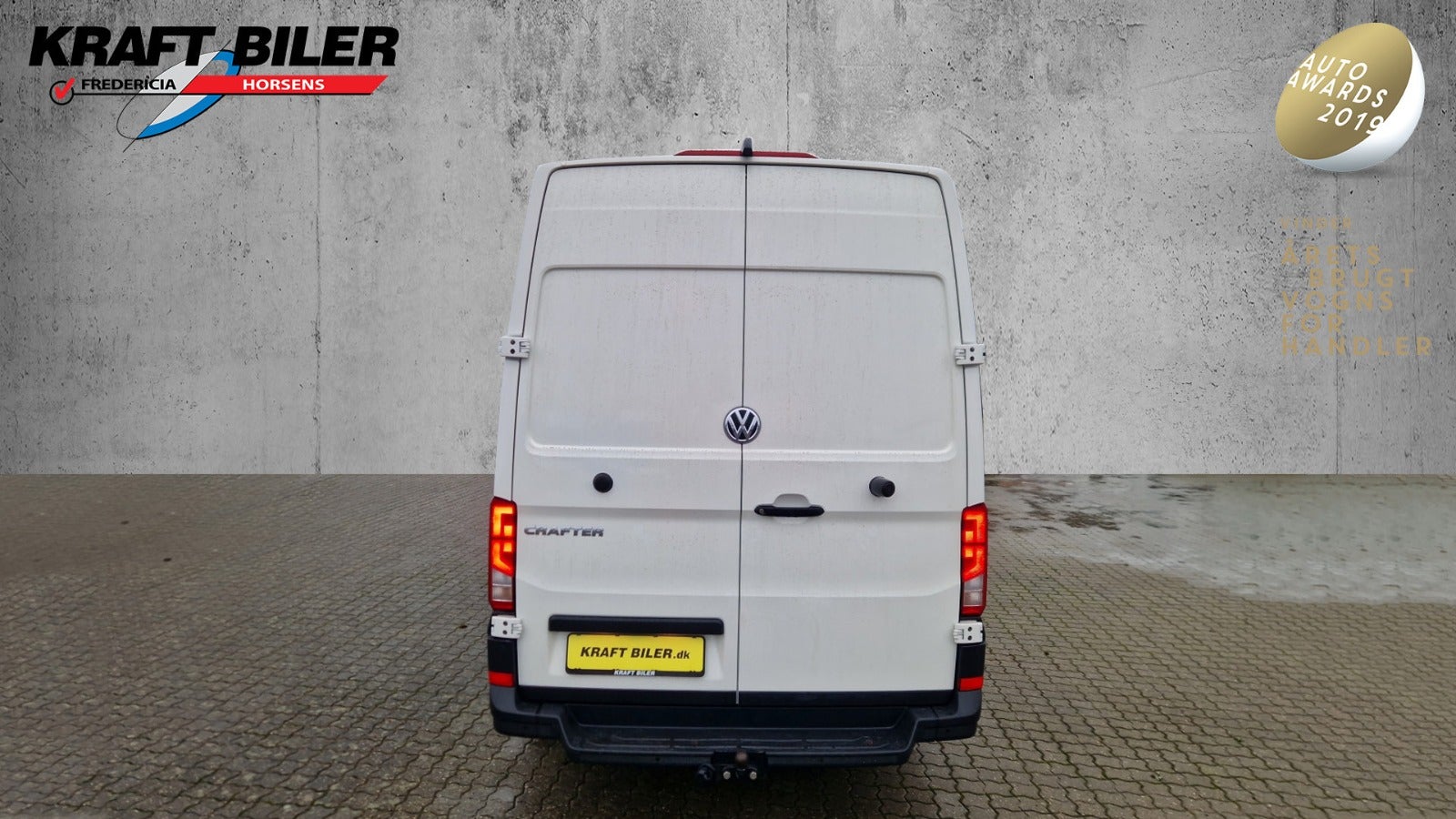 Billede af VW Crafter 35 2,0 TDi 177 Kassevogn L3H2 aut.