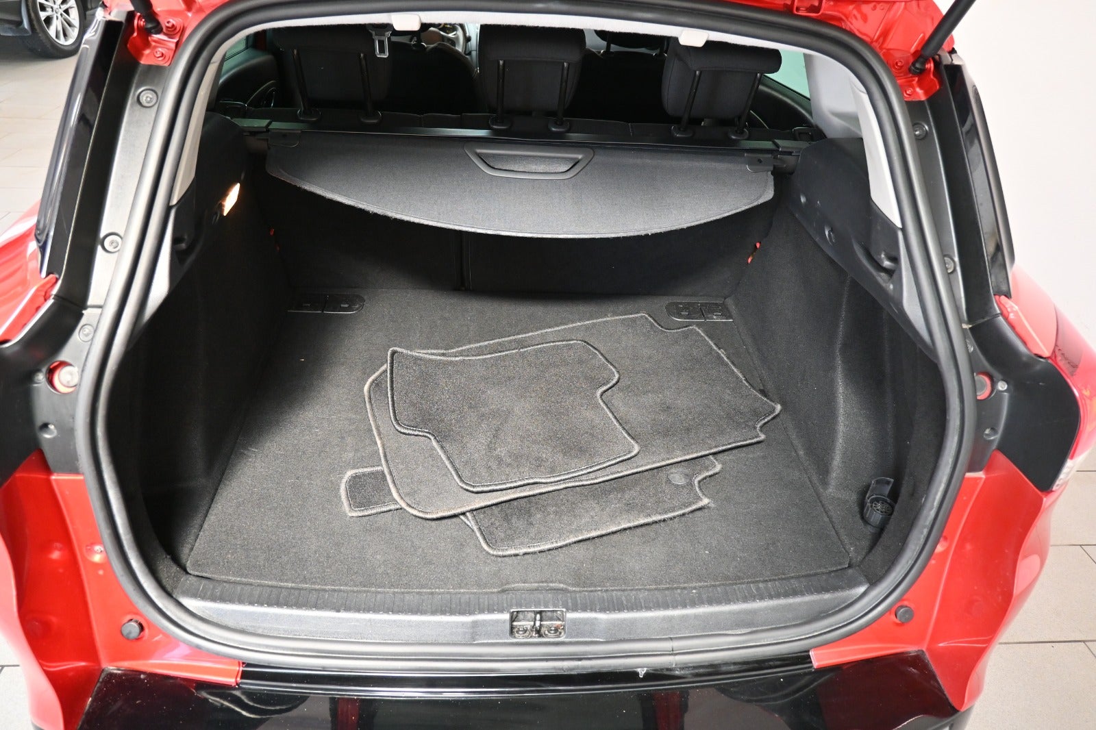 Renault Clio IV TCe 90 Limited Sport Tourer