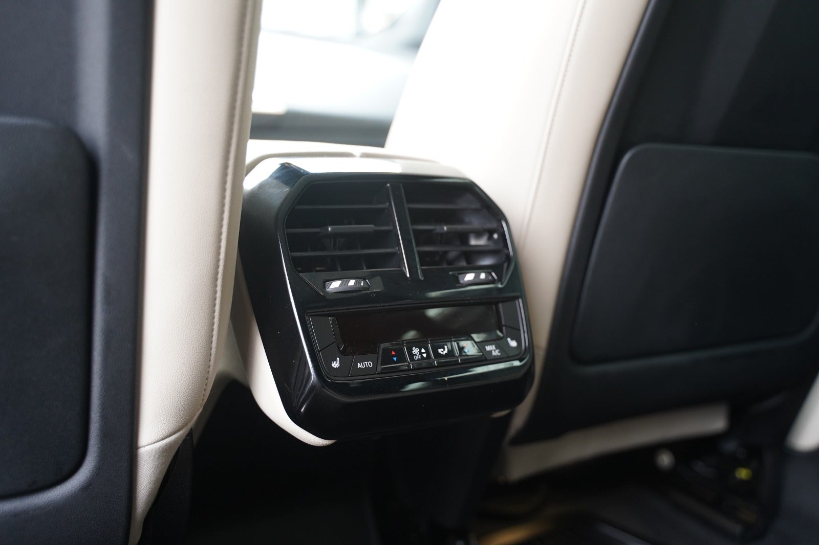 Billede af BMW iX  xDrive40 Sport