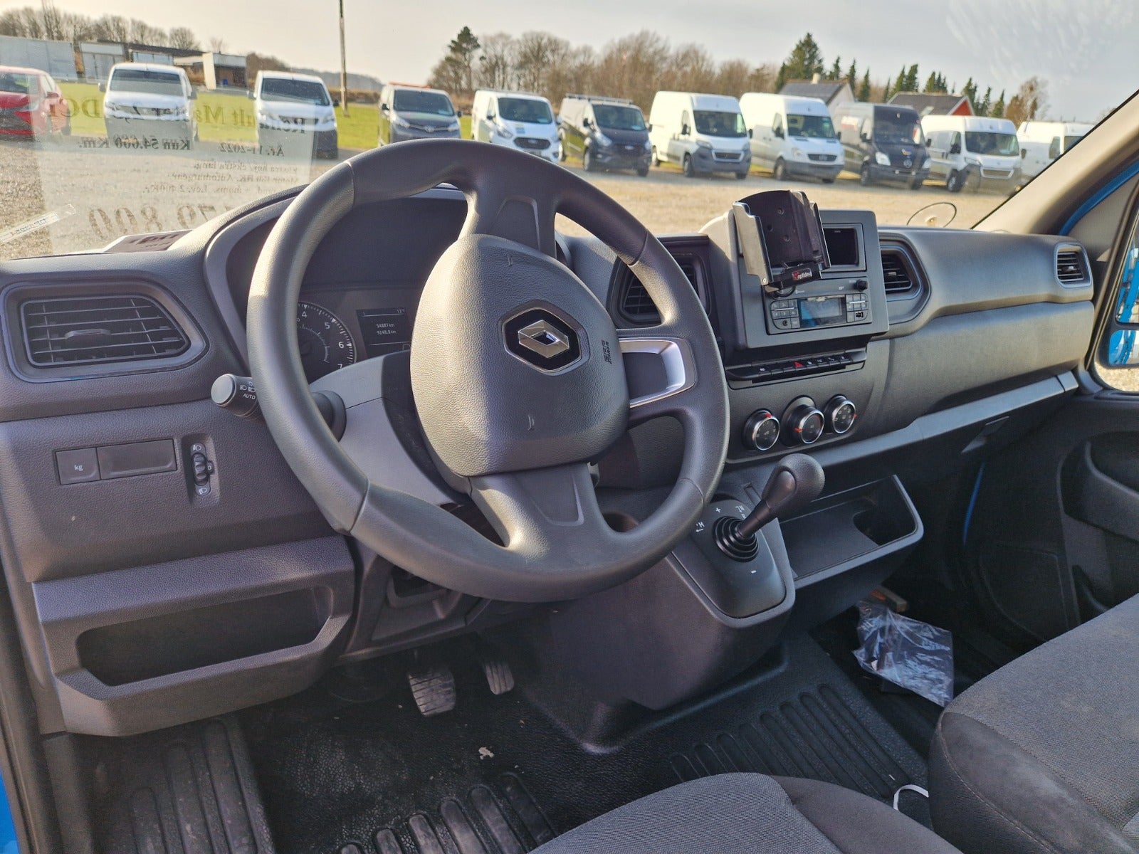 Billede af Renault Master IV T35 2,3 dCi 180 L3H3 Kassevogn aut.