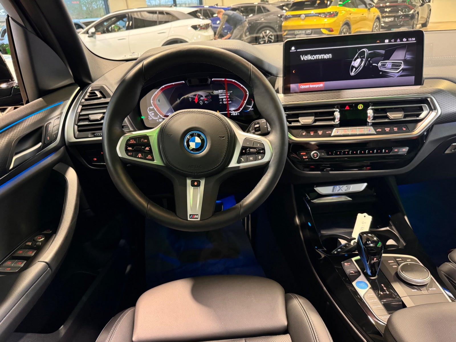 BMW iX3 2023