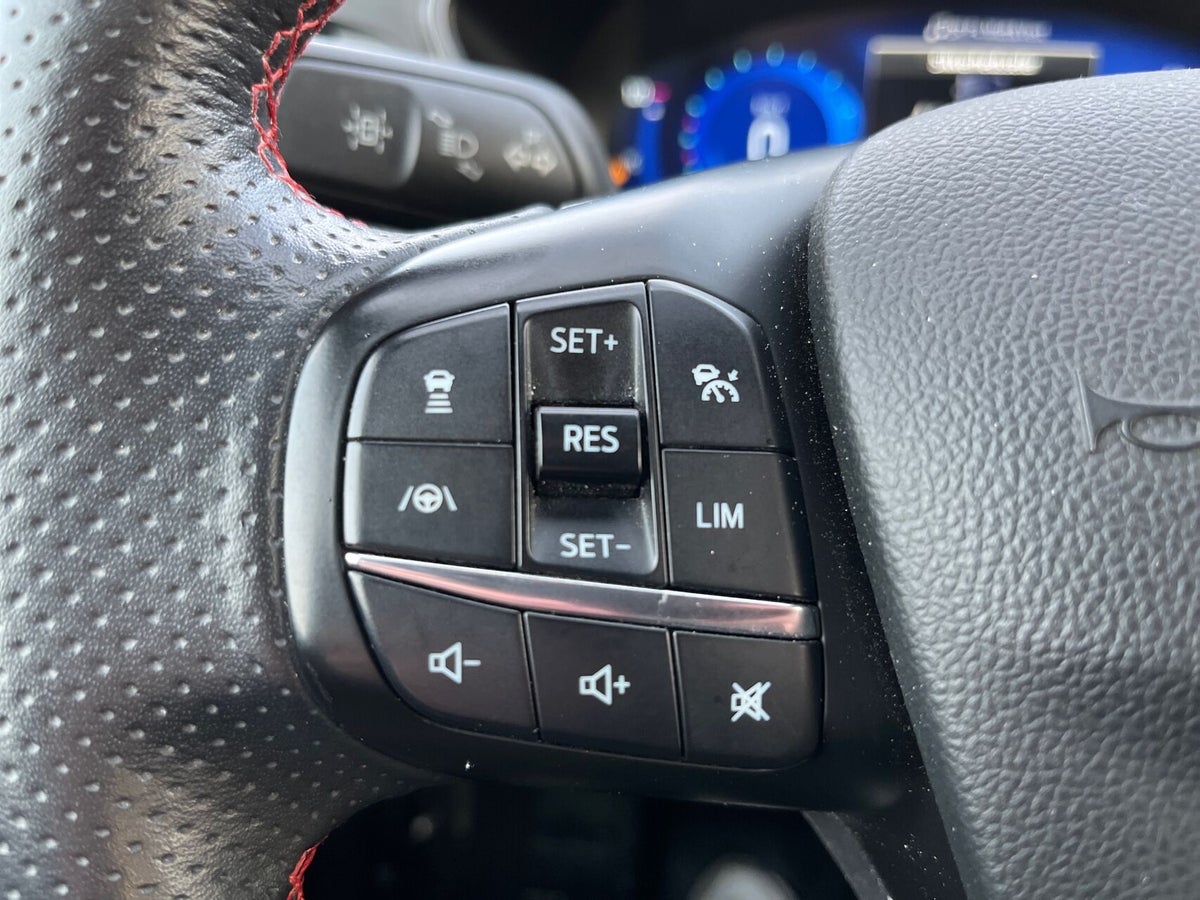 Ford Kuga PHEV ST-Line X CVT billede 17