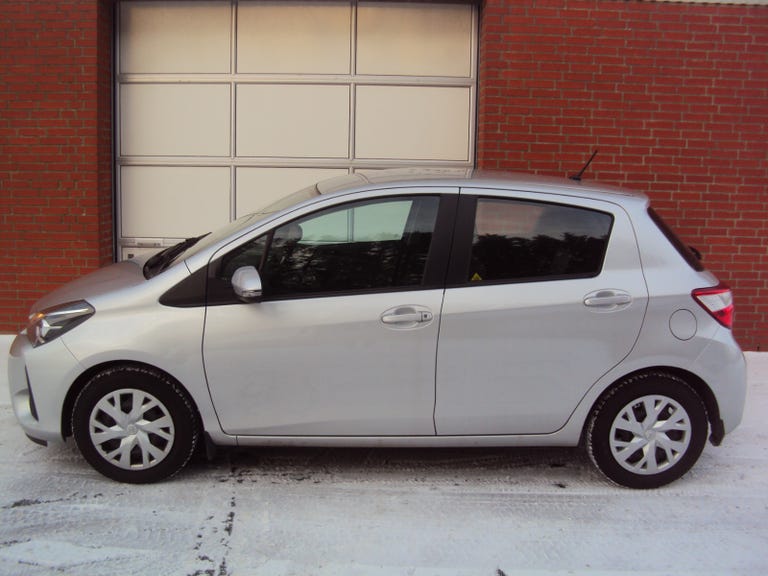 Toyota Yaris VVT-i T2