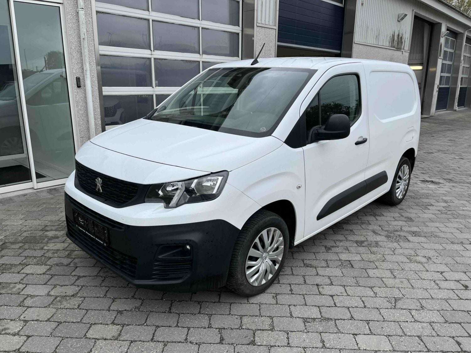 Billede af Peugeot Partner 1,5 BlueHDi 100 L1V1 Zap Van