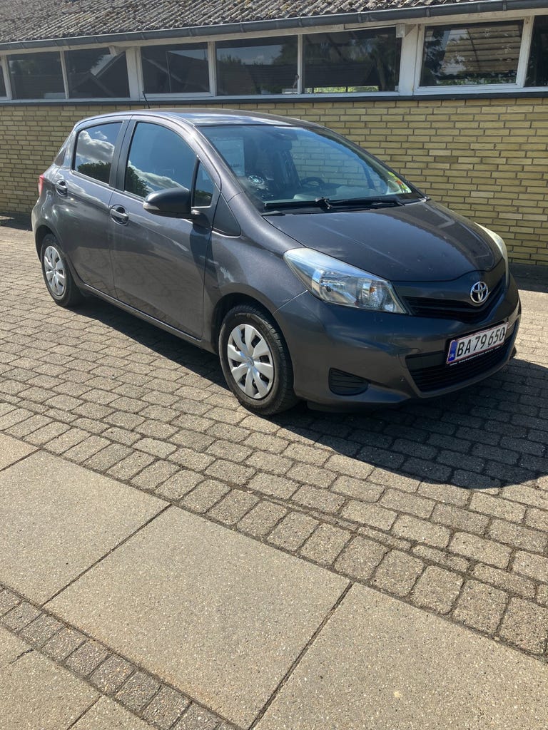 Toyota Yaris D-4D T2